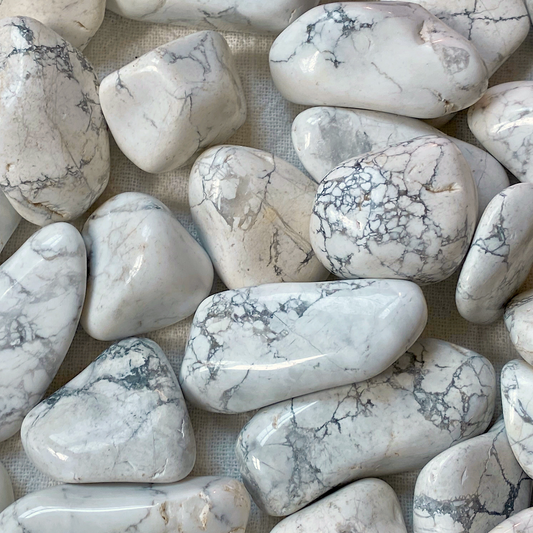 ☆ HOWLITE