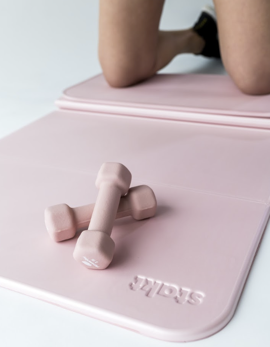 The Stakt Mat: Iron